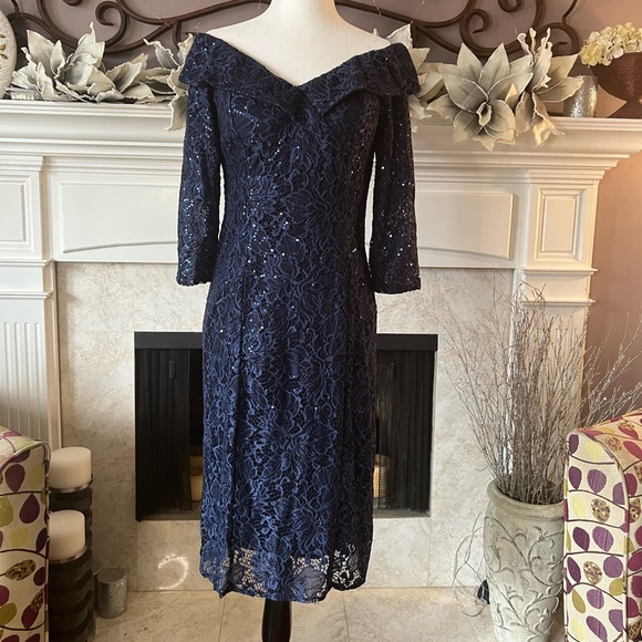 Alex Evenings Off the Shoulder lace and Sequence Dress, Navy, Size 8, NWT - Picture 6 of 15